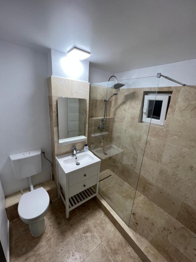 The Urban Hub 2 Apartamento Iasi Exterior foto