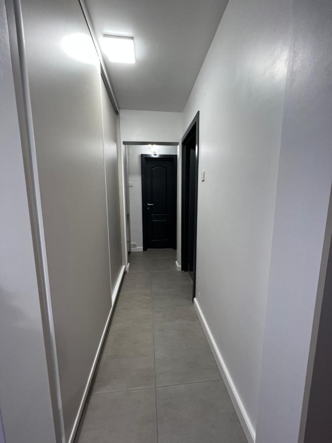 The Urban Hub 2 Apartamento Iasi Exterior foto