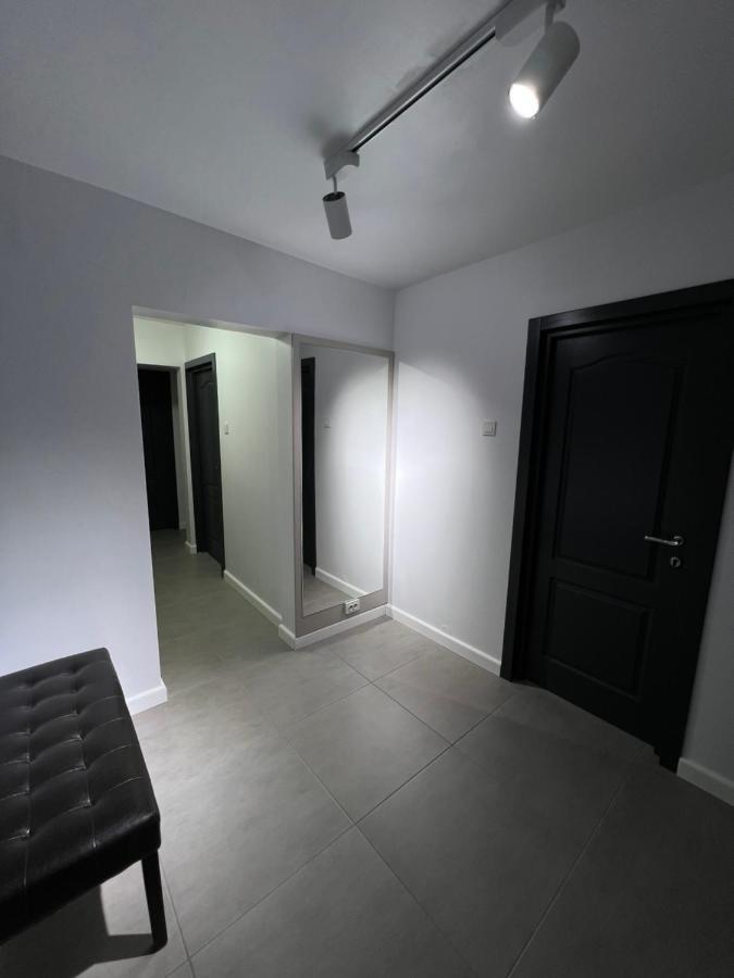 The Urban Hub 2 Apartamento Iasi Exterior foto